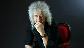 Brian May, guitarrista de Queen, revela que sufrió un leve derrame cerebral
