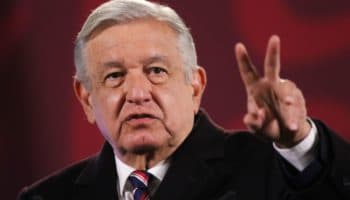 Mirador Político: Le queda un año | Artículo