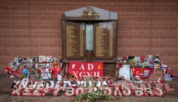 Policía británica pide perdón por su papel en la tragedia de Hillsborough | Video