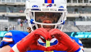 NFL: A nueve meses del paro cardíaco, Damar Hamlin regresa a los emparrillados