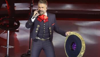 Compositor de 'Mátalas' de Alejandro Fernández cambia letra de canción por presunta incitación de odio a la mujer