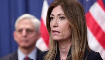 Investigan a jefa de la DEA por supuestos contratos irregulares; Casa Blanca desconoce indagatoria