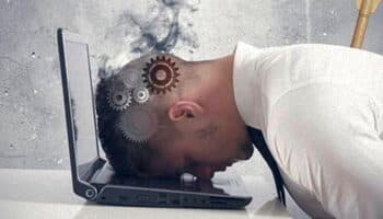 Mexicanos, entre los trabajadores con más fatigados del mundo: UNAM