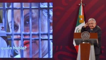 Pagaron con ISSSTE a Elba Esther Gordillo por fraude de 2006: AMLO