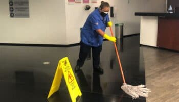 "La regulación al 'outsourcing' pone un piso parejo a las empresas"