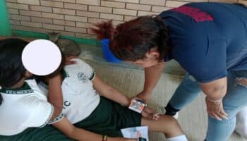 'Golpe de calor' afectó a 40 alumnos en secundaria de Veracruz