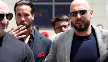 Andrew Tate y su hermano aseguran ante el tribunal que son inocentes