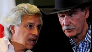 Multan a Claudio X. González y Fox por mensajes contra Sheinbaum