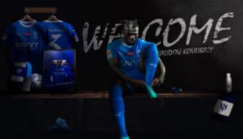 Otro que deja el futbol europeo por el saudita: Kalidou Koulibaly | Video