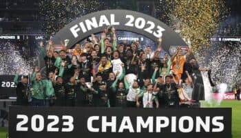 León toca el cielo y se lleva la Concachampions