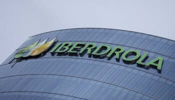 México formaliza la compra de 13 plantas de Iberdrola