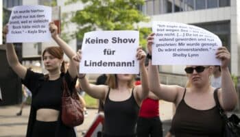 Recaban 760 mil euros para las presuntas víctimas de Till Lindemann