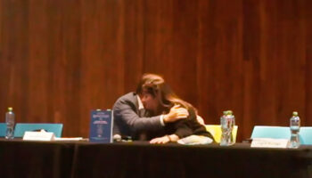 Caso Ayotzinapa no puede cerrarse hasta conocer la verdad: GIEI a su salida de México