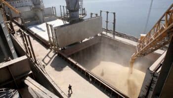 Rusia suspende el acuerdo de exportación de grano a través de Ucrania