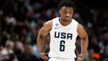 Bronny James, hijo de LeBron, estable tras sufrir un paro cardíaco mientras entrenaba