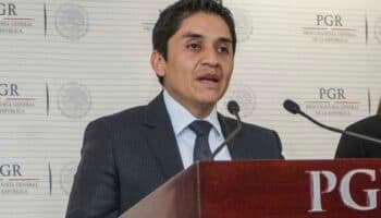Caso Ayotzinapa: Vinculan a proceso a exfiscal antisecuestros de la PGR