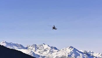 Mueren cinco mexicanos al estrellarse su helicóptero cerca del Everest