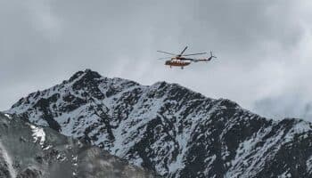 Identifican a mexicanos fallecidos al caer su helicóptero cerca del Everest