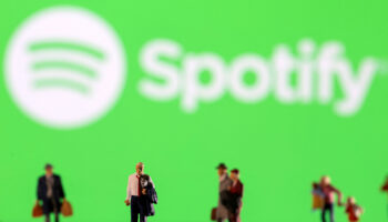 Spotify planea destronar a YouTube y apuesta por videos musicales