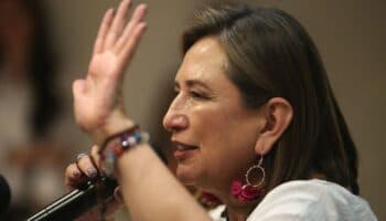 En derecho de réplica Romo afirma que Xóchitl Gálvez 'cometió actos de corrupción' y presenta denuncia formal ante Fiscalía