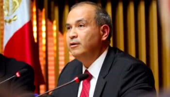 Carlos Treviño, exdirector de Pemex, fue detenido en EU y será deportado: Sheinbaum