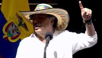 Petro dice que dejará el poder en 2026, pese a acusación de su hijo