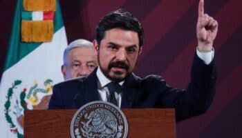 Salida de Zoé Robledo habría traído problemas al IMSS-Bienestar: AMLO