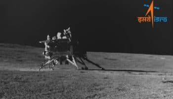 India publica primeras fotos del polo sur de la Luna