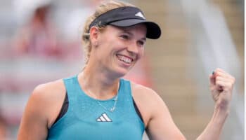 Vondrousova frustra el regreso de Wozniacki en Montreal | Video