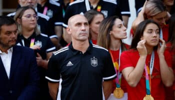 Aumenta la presión para que Luis Rubiales dimita como presidente de la RFEF | Video
