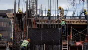 Valor de las empresas constructoras en México cayó 19% en enero, alerta INEGI