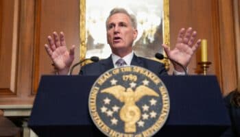 Cámara de Representantes de EU aprueba medida para evitar cierre de gobierno