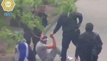 Tras persecución y caída en Reforma, policías detienen a presunto ladrón en Polanco | Video