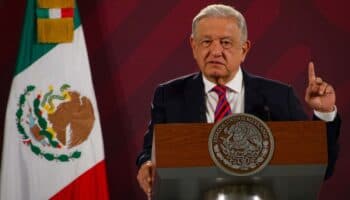 AMLO niega que Morena necesite reconciliación tras encuesta