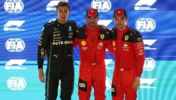 F1: Carlos Sainz se lleva la pole en el GP de Singapur tras el desastre de Red Bull | Video