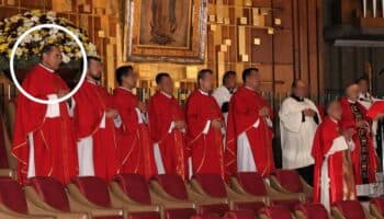 Cruzados de Cristo afirman que el 'Padre Pepe Ortiz' no participaba en sus actos religiosos, fotografías los desmienten