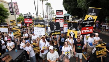 ¿Está cerca de concluir la huelga de guionistas en Hollywood?