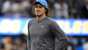 NFL: Justin Herbert domina la lista de los mejores pagados previo al inicio de temporada