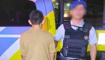 Detienen a niño de 12 años por 12 robos a tiendas de conveniencia en Monterrey