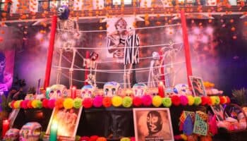 SLP: Inauguran monumental altar de Día de Muertos en honor a la lucha libre mexicana | Fotos