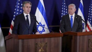 Blinken garantiza su apoyo a Netanyahu durante su visita a Israel: 'No vamos a irnos a ninguna parte'