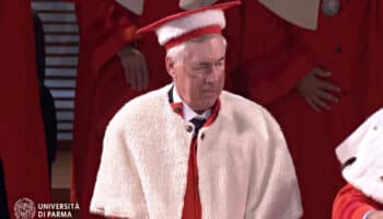 Carlo Ancelotti recibe el doctorado 'honoris causa' por la Universidad de Parma | Video