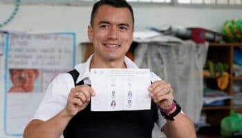 Noboa vence a la correísta Luisa González y será presidente de Ecuador