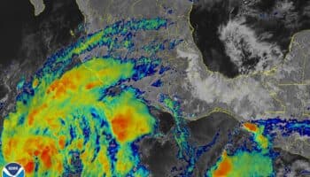 Se forma tormenta tropical 'Norma' en el Pacífico; entraría a México como huracán