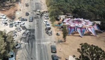 Arqueólogos ayudan a encontrar restos de víctimas del ataque de Hamás