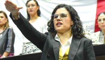 Alcalde expone logros… vive en ‘pejelandia’, le responden