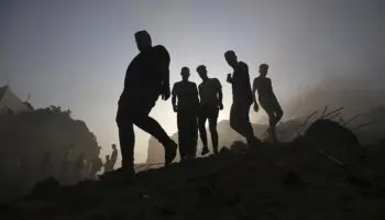 Dos mexicanos, presuntamente tomados como rehenes por Hamás en Gaza: Bárcena