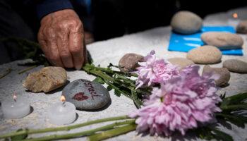Critican oficina del primer ministro de Israel por publicar fotos de bebés quemados