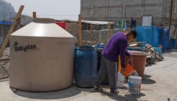 Reducen suministro de agua en CDMX y Edomex por niveles históricamente bajos del Cutzamala