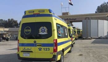 Gaza: Evacúan a decenas de heridos y personas con pasaporte extranjero por el paso de Rafah